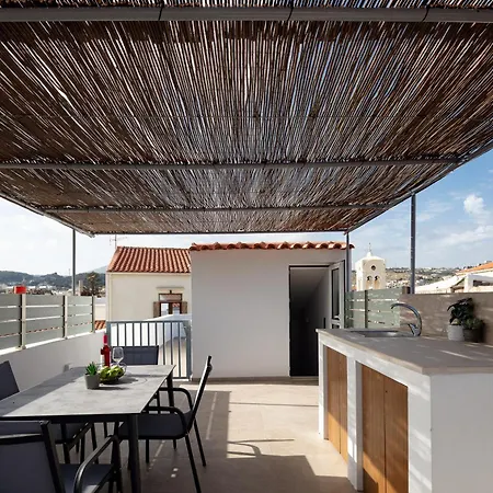 Semesterbostad Ebenus