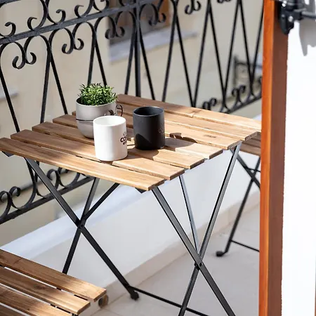 Ebenus Semesterbostad