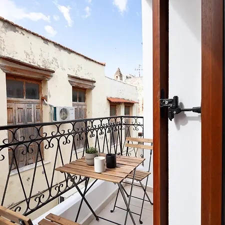 펜션 Ebenus 레팀노